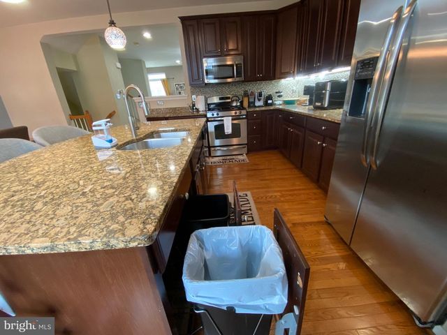 6 FOX CT, Delanco, NJ 08075