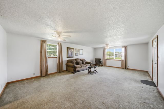 16610 S 4180 Road, Claremore, OK 74017