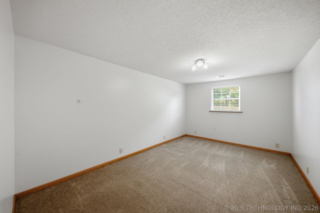16610 S 4180 Road, Claremore, OK 74017
