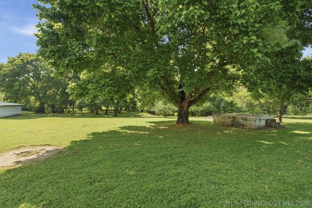 16610 S 4180 Road, Claremore, OK 74017