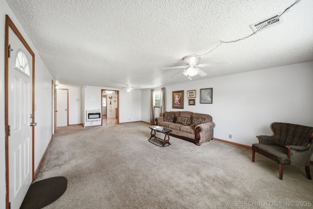 16610 S 4180 Road, Claremore, OK 74017