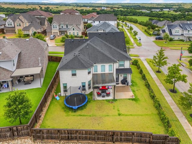 1725 Crested Ridge Road, Fort Worth, TX 76008