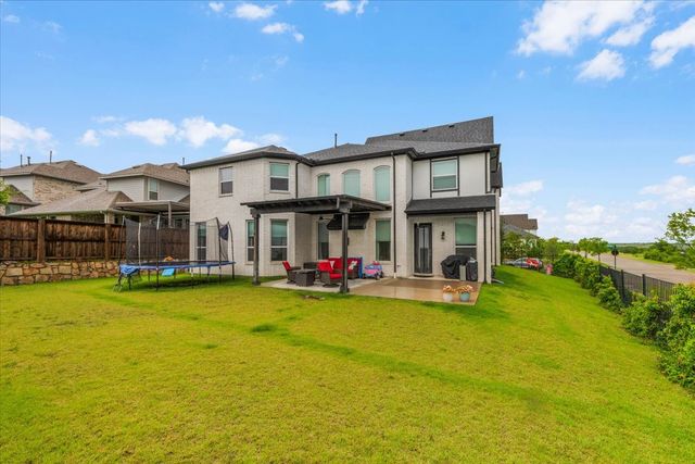 1725 Crested Ridge Road, Fort Worth, TX 76008