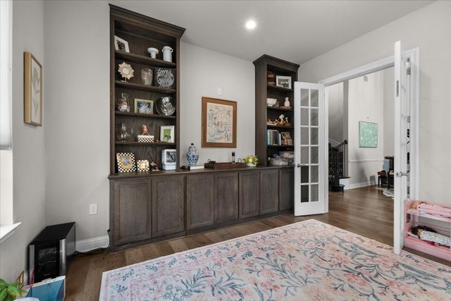 1725 Crested Ridge Road, Fort Worth, TX 76008