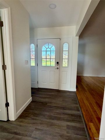 7828 Fosdick Road, Pittsfield Charter Township, MI 48176