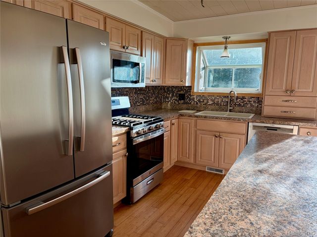 7828 Fosdick Road, Pittsfield Charter Township, MI 48176
