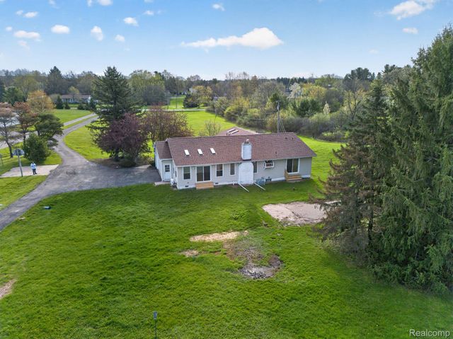 7828 Fosdick Road, Pittsfield Charter Township, MI 48176