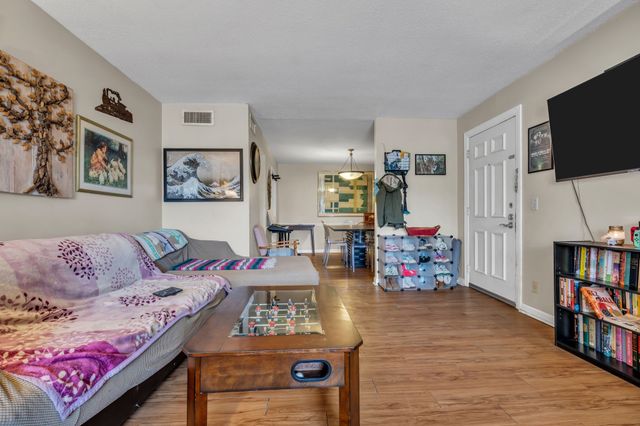 1280 Middle Tennessee Blvd Apt B14, Murfreesboro, TN 37130