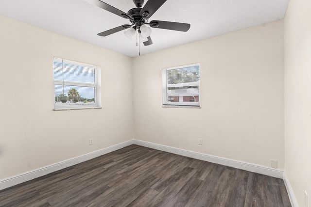 1205 Ave K, Fort Pierce, FL 34950
