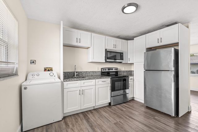 1205 Ave K, Fort Pierce, FL 34950