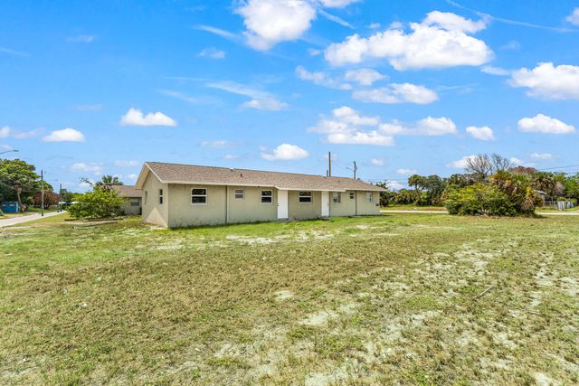 1205 Ave K, Fort Pierce, FL 34950