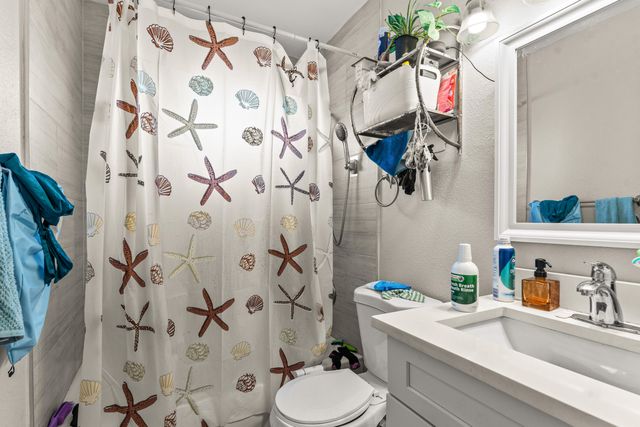1205 Ave K, Fort Pierce, FL 34950