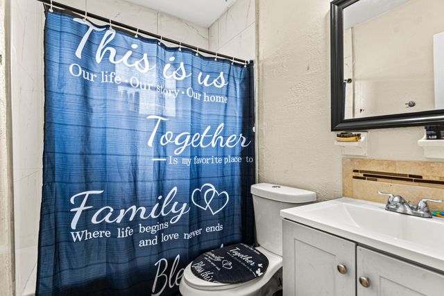 1205 Ave K, Fort Pierce, FL 34950