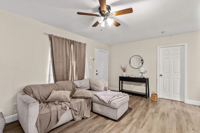 1205 Ave K, Fort Pierce, FL 34950