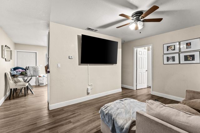 1205 Ave K, Fort Pierce, FL 34950