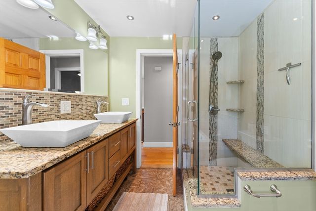 197 Candy Ln, Brockton, MA 02301