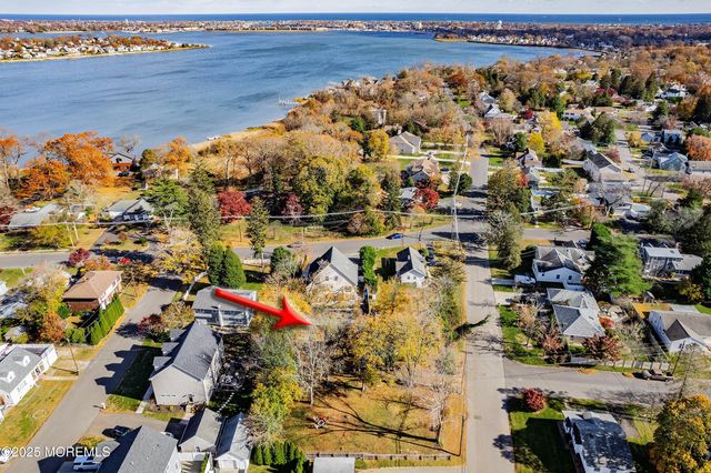 1800 Shore Drive, Wall, NJ 07719