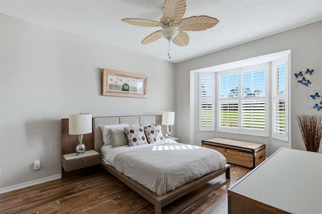 9631 CASTLE POINT DRIVE 1113, Sarasota, FL 34238