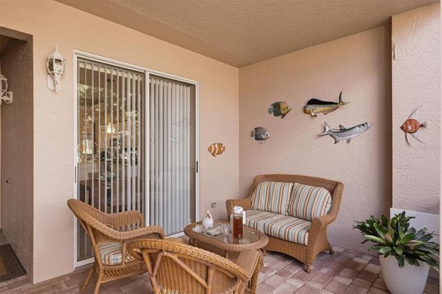 9631 CASTLE POINT DRIVE 1113, Sarasota, FL 34238