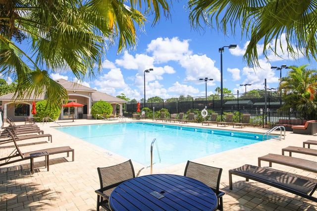 9631 CASTLE POINT DRIVE 1113, Sarasota, FL 34238