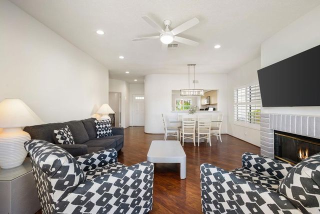 270 Vista Royale Circle E, Palm Desert, CA 92211