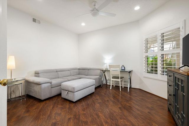 270 Vista Royale Circle E, Palm Desert, CA 92211