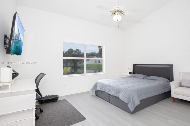 1901 SW 129th Ter, Miramar, FL 33027