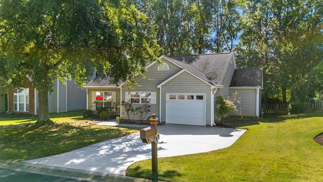 242 Birds Eye View, Boiling Springs, SC 29316