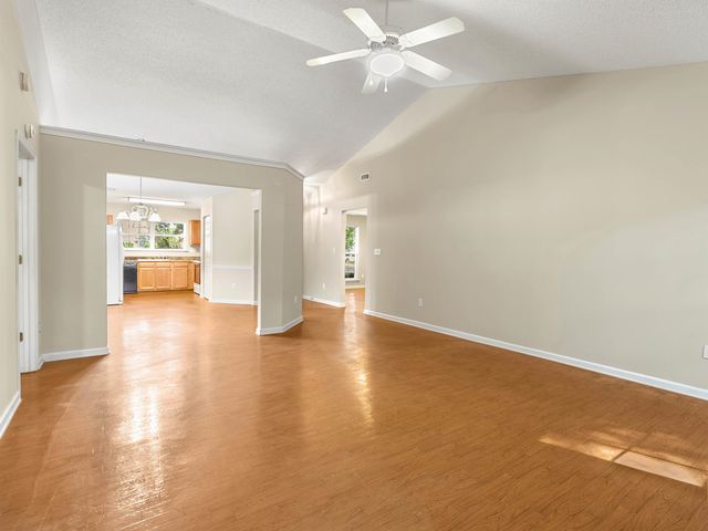 242 Birds Eye View, Boiling Springs, SC 29316