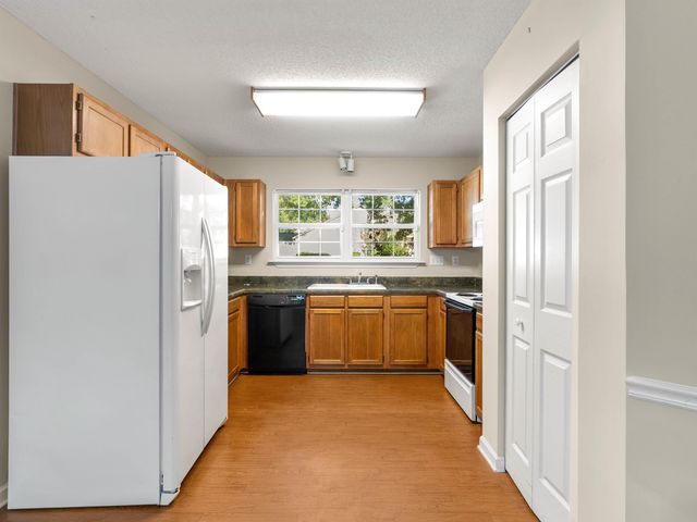 242 Birds Eye View, Boiling Springs, SC 29316