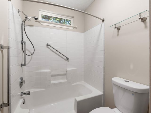 242 Birds Eye View, Boiling Springs, SC 29316