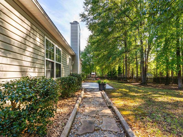 242 Birds Eye View, Boiling Springs, SC 29316