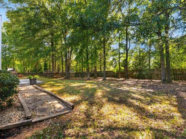 242 Birds Eye View, Boiling Springs, SC 29316