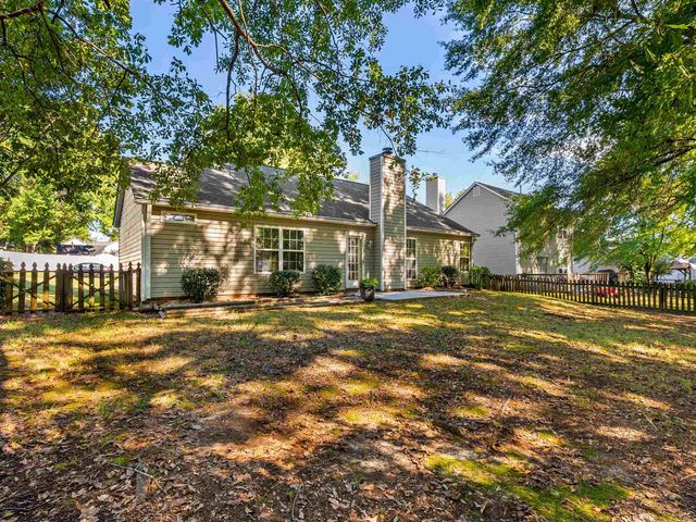 242 Birds Eye View, Boiling Springs, SC 29316