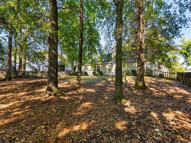 242 Birds Eye View, Boiling Springs, SC 29316