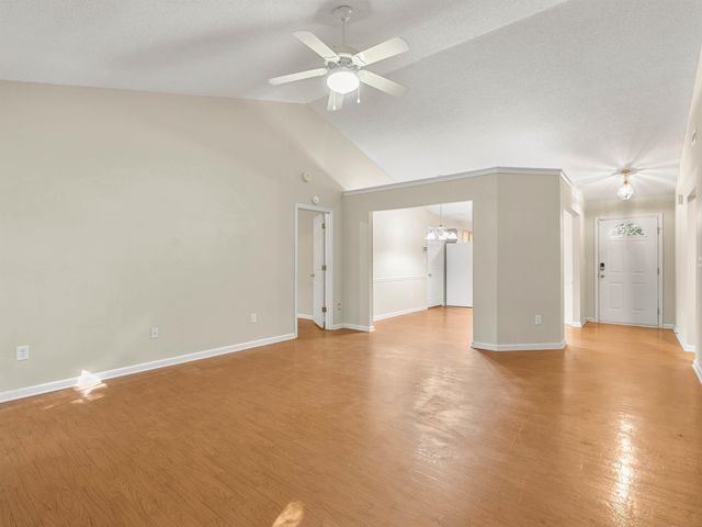 242 Birds Eye View, Boiling Springs, SC 29316