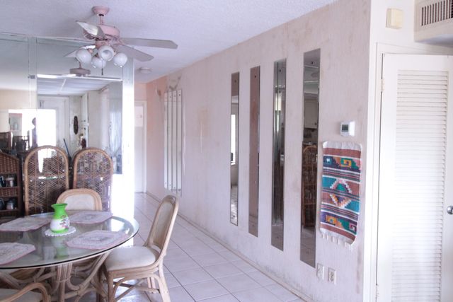 460 Paradise Isle Boulevard 203, Hallandale Beach, FL 33009