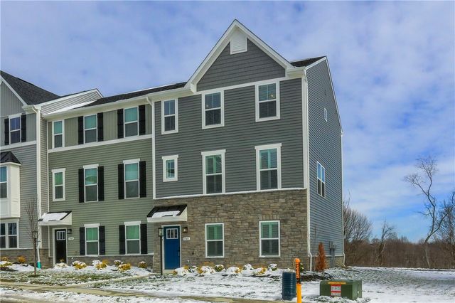 1146 Olivia Drive, North Fayette, PA 15071