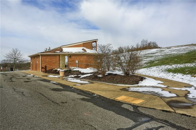 1146 Olivia Drive, North Fayette, PA 15071