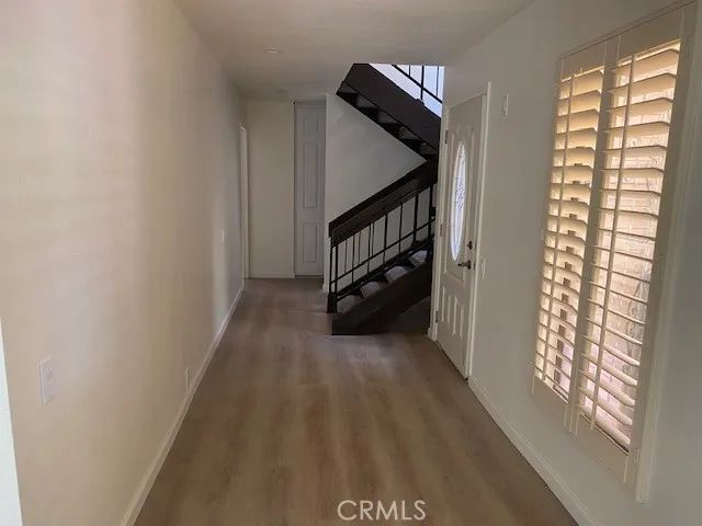 5421 S LA CIENEGA Avenue, Los Angeles, CA 90056