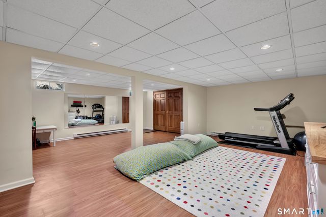 187 Lincoln Drive, Glastonbury, CT 06033