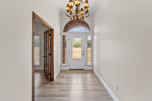 627 County Road 4445, Trenton, TX 75490