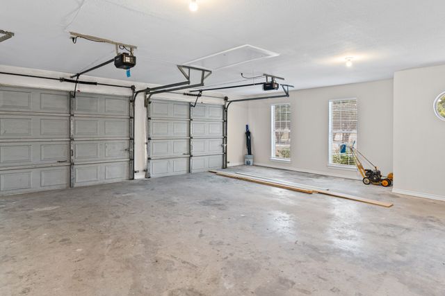 627 County Road 4445, Trenton, TX 75490