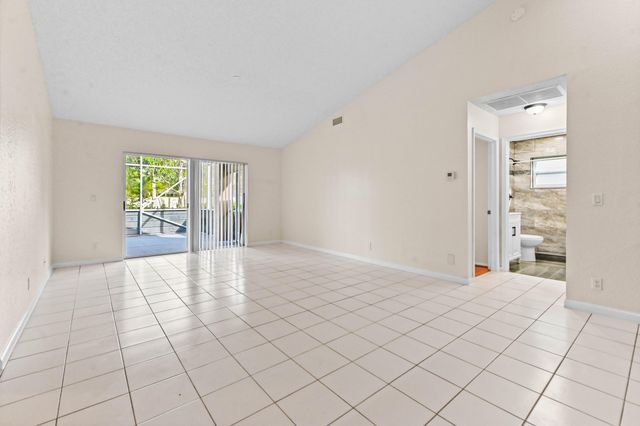 18377 Fresh Lake Way, Boca Raton, FL 33498