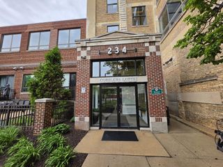 234 Reservoir AVENUE #404, Milwaukee, WI 53212