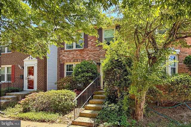 337 GUNDRY DR, Falls Church, VA 22046
