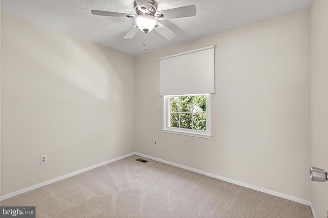 337 GUNDRY DR, Falls Church, VA 22046