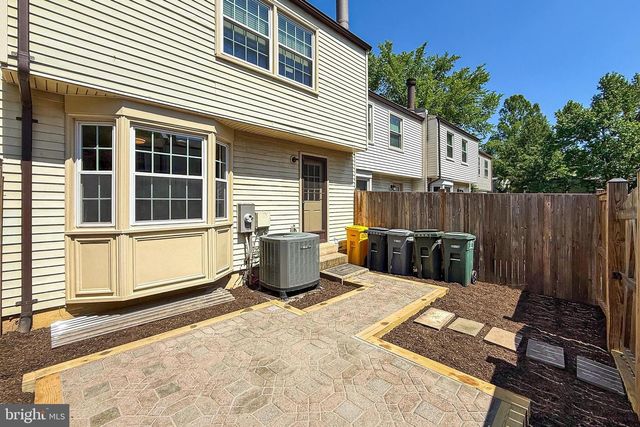 337 GUNDRY DR, Falls Church, VA 22046