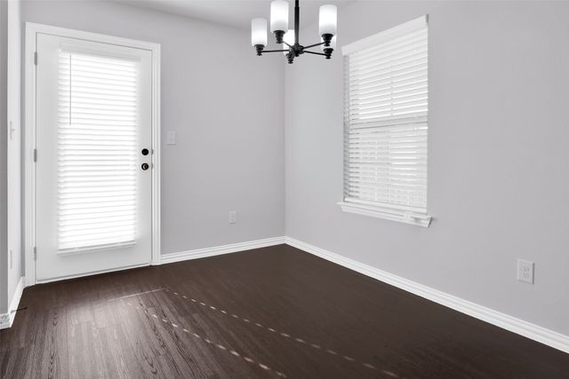 218 W Lake Street, Sherman, TX 75090