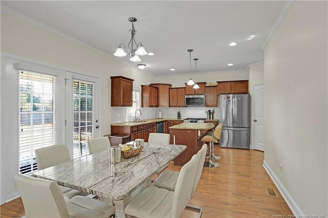 2816 Sand Trap Lane, Hope Mills, NC 28348